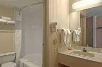 Metro Inn Hotels in University of Calgary District