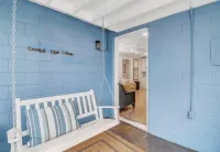 Spacious 4BR/2BA Getaway Near the Beach