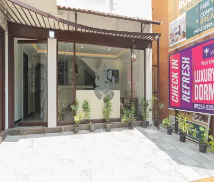 Hotel Vinayaga Tirupur Hotels near Sri Santha Sarabeshwarar Temple