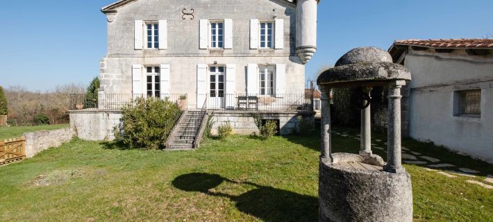 Montboulard Hotéis em Charente