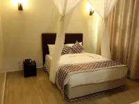 Fort Hotel
