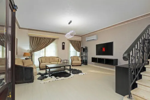 Host Prime Classic Villa At Rehab City - Villas