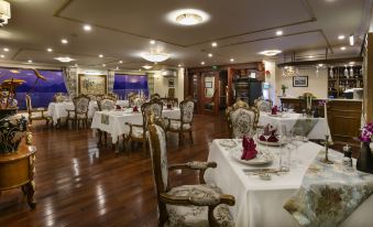 Emperor Cruises Legacy Ha Long