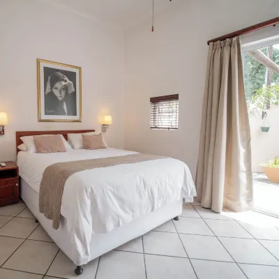 Broadway Guesthouse Hotels near Vodacom Techno Centre