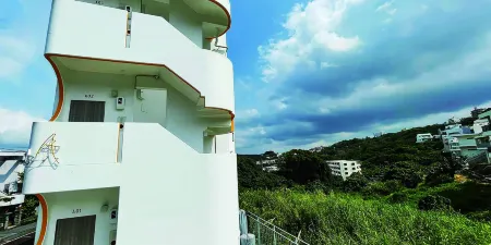 Chulax Okinawa Yomitan【Designer Condominium Hotel】 Отели рядом с достопримечательностью «Murasaki Mura»