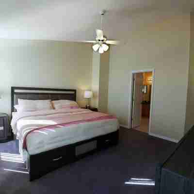 Beautiful 5-5 Bedroom Home!!! Rooms