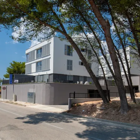 Apartments Dva Galeba