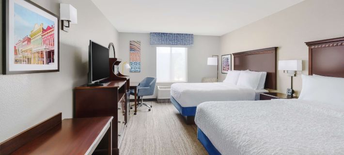 Hampton Inn & Suites by Hilton West Sacramento Hotels in Yolo County