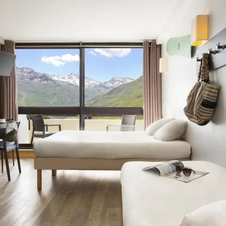 SOWELL RESIDENCES Pierre Blanche