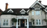 Hotel Manor Windsor Hotels near St Andrew's Cl