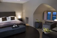 Roch Castle Hotels in Броди