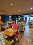 The Queens Hotel & Victoria Cloisters Apartments - Aamiainen