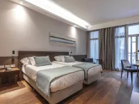 Huinid Obelisco Hotel Hotels near Teatro Apolo