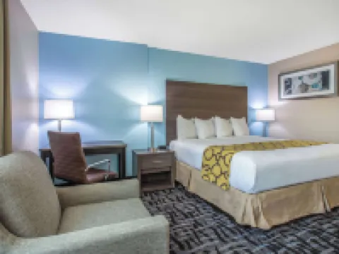 Baymont by Wyndham Joliet Hotels in Joliet