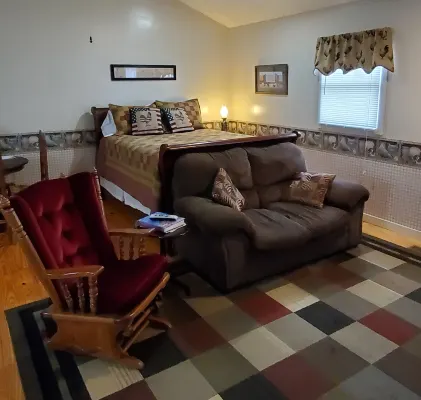 Country Aire Bed & Breakfast Hotels in LaFayette