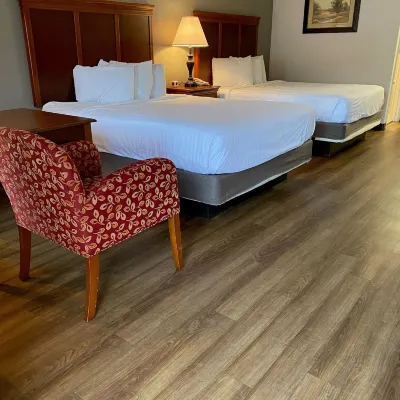 Great Smokies Inn - Cherokee Hotels near Food Lion