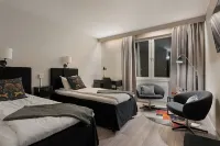 Quality Hotel Vänersborg Hotels near Karl Johans torg