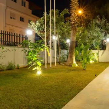 Opera Suites Apart Hotel