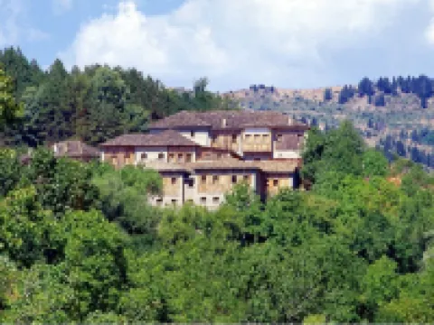 Katogi Averoff Hotel & Winery โรงแรมในMetsovo