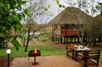 Elephant Walk Retreat Hotels near NG Kerk Komatipoort