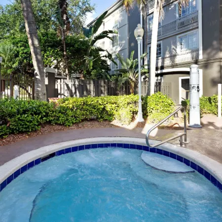 La Quinta Inn & Suites by Wyndham Ft. Lauderdale Plantation