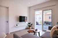 Phaedrus Living Seaside Luxury Limnaria 172