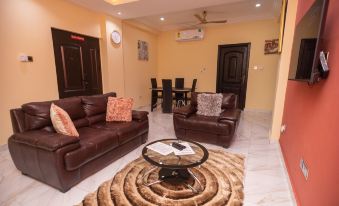 Stunning 2-Bedroom Furnished Apartment in Accra