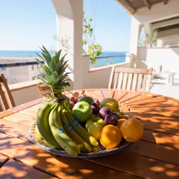 Sea Front Apartment 4 Beds with Balcony 250 Meters from the Beach