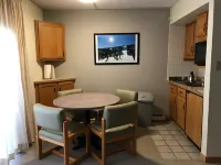 Lift House 403, Studio Condo in Vail Lionshead Village - Homestays