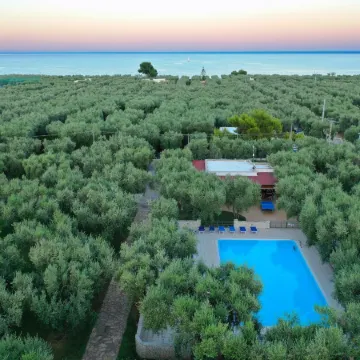 Holiday Apartment Orchidea with Swimming Pool and Private Beach