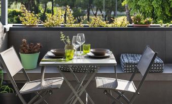 Design Apartment with Terrace by Wonderful Italy
