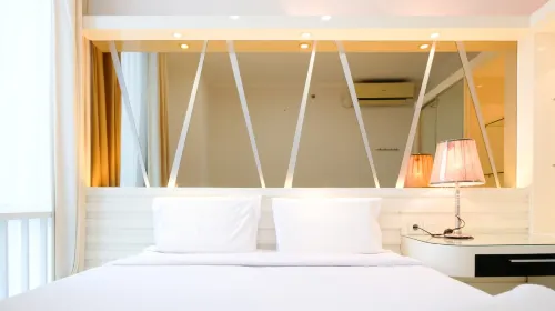 Luxurious 2Br at the Via and the Vue Ciputra World Apartment Các khách sạn ở Dukuhpakis