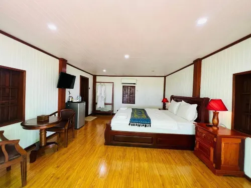 Chomka Thnong Resort - parking