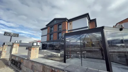 CK Hotel Отели в г. Сарыкамыш