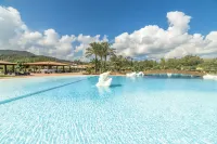 Hotel Garden Beach - Pools