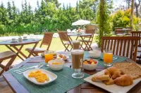 Live Hotel Boutique (Adults Only) - พร้อมอาหารเช้า