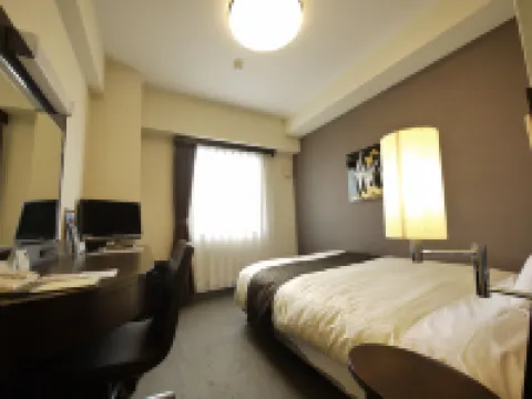 Hotel Route-Inn Kitakyushu-Wakamatsu Ekihigashi Hotels near InsideOut