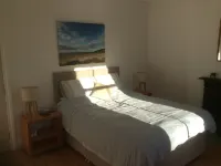 Lovely 4-Bed Victorian House in Bangor by the Sea Hotels near Enchantment