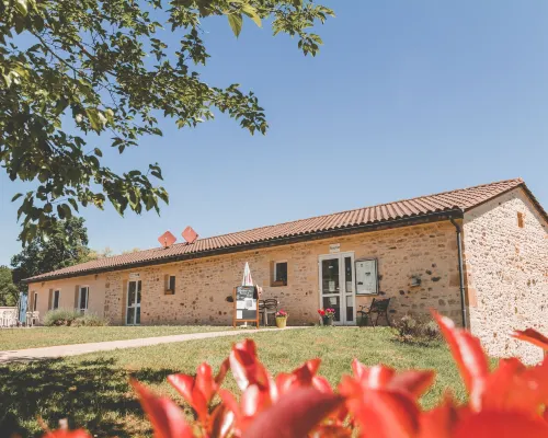 Terres de France - les Hameaux de Pomette โรงแรมในจังหวัดล็อต
