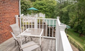 Elk River Hotel & Cafe