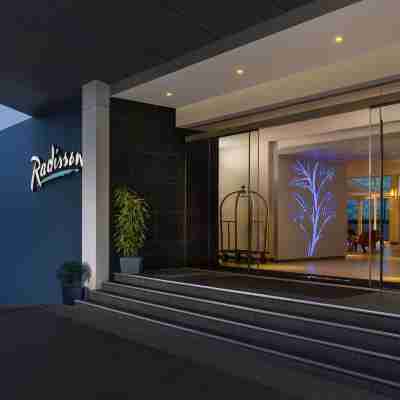 Radisson Hotel Kandy Hotel Exterior