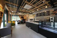 Buyeo Park Art Villas فنادق في بويو-غون