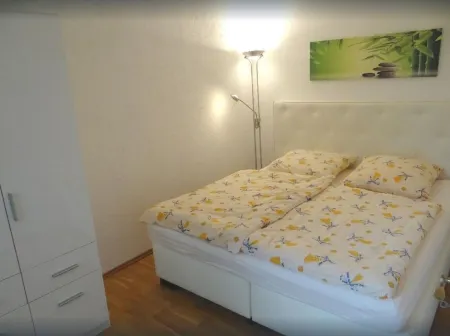 Nahlesuite- in a listed Wilhelminian style building near the Ciy