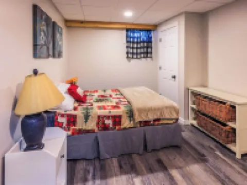 Private Hot Tub Retreat with "Movie Theatre"  - Fox Lodge by Janix Escapes