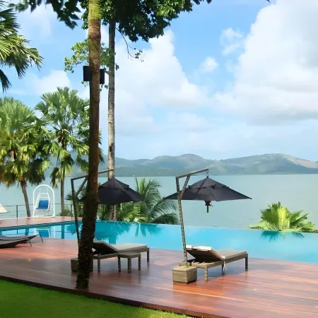 The Blue Sky Resort@Ranong