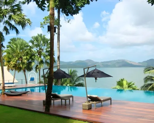 The Blue Sky Resort@Ranong Hotels in Ranong