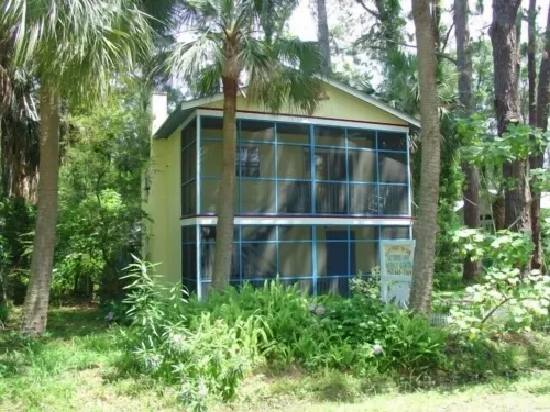 Beach-Chic Apt. for Two - SLEEP NUMBER BED - Porch Rockers - Short Walk to Beach