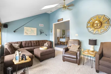 Stunning Views and Boat Slip Access - Charming Lakefront Haven