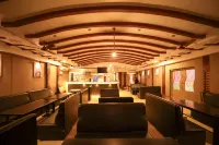 Le Ideal Suites