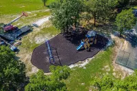 Peaceful condo near Silver Dollar City with surrounding trails & grilling area Hotels in Ruth B Rural Township